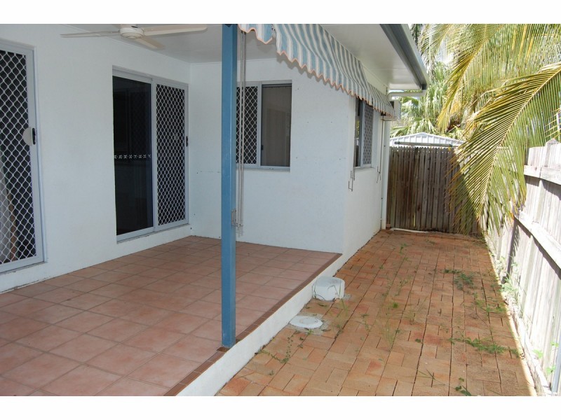 9 Clarence Court, Kirwan QLD 4817