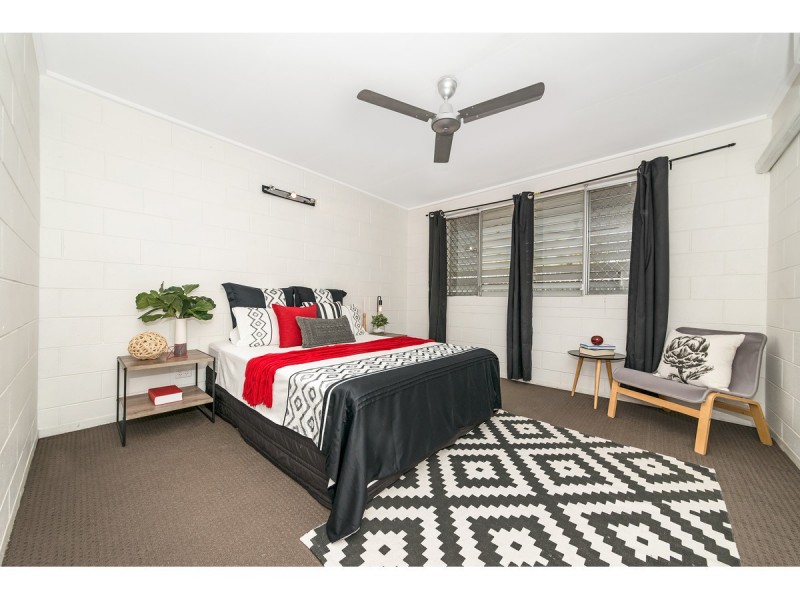 2/48 Marks Street, Hermit Park QLD 4812