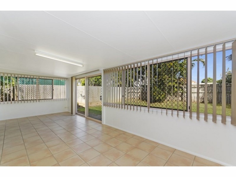 16 Alpina Place, Kirwan QLD 4817