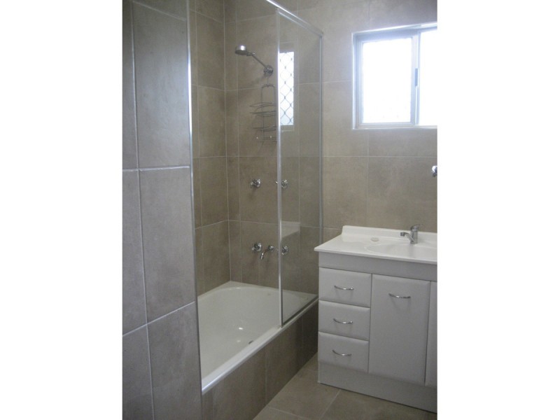 17 Ponti Road, Kelso QLD 4815