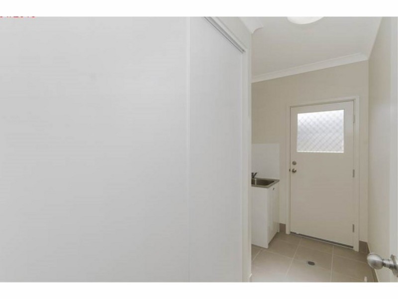 6 Diversity Street, Rasmussen QLD 4815