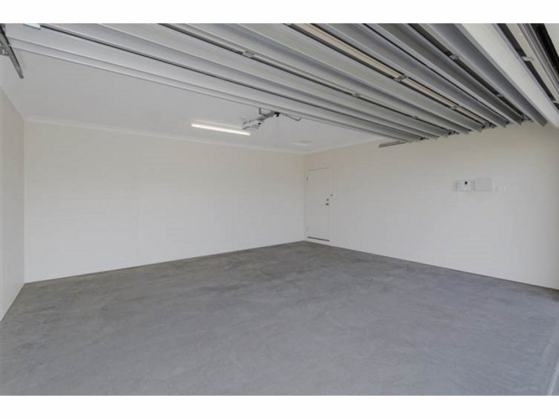 6 Diversity Street, Rasmussen QLD 4815