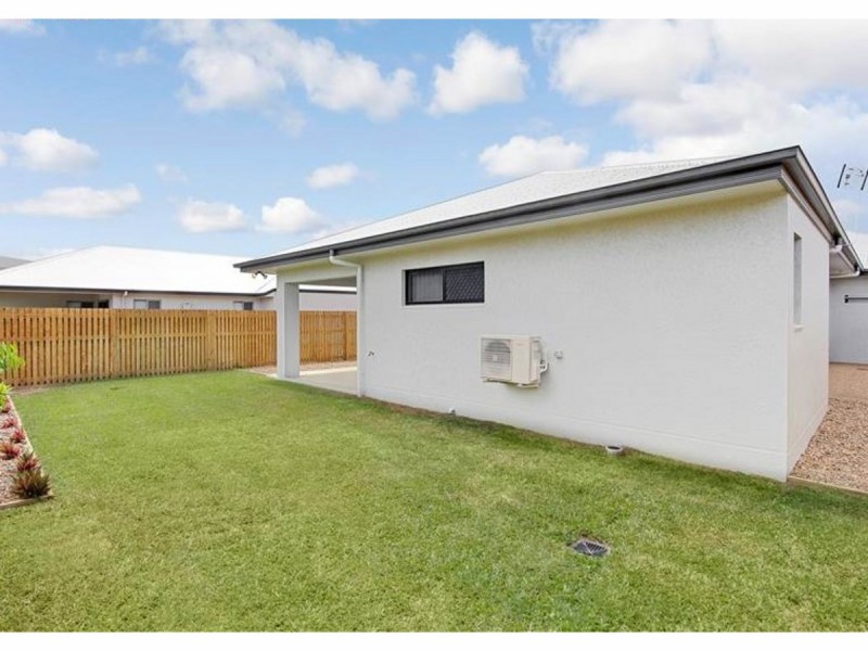 23 Resolution Street, Rasmussen QLD 4815