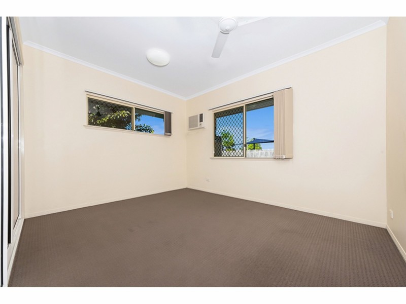 6 Tango Court, Kirwan QLD 4817