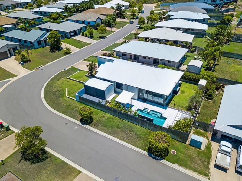 35 Keeper Court, Mount Louisa QLD 4814