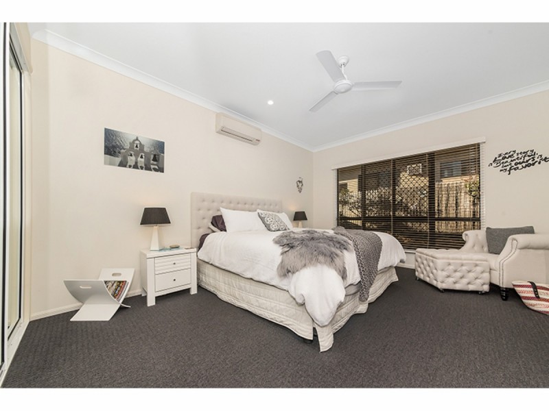 35 Keeper Court, Mount Louisa QLD 4814