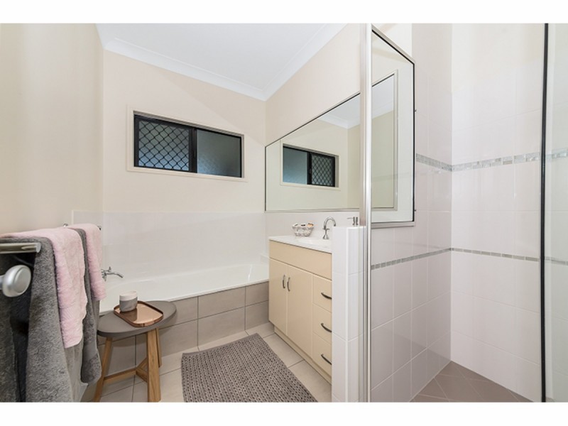 35 Keeper Court, Mount Louisa QLD 4814