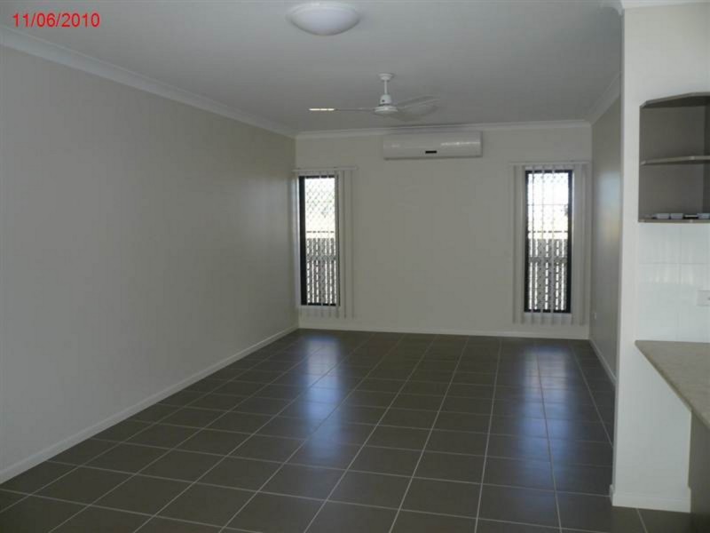 13 Skardon Place, Kelso QLD 4815