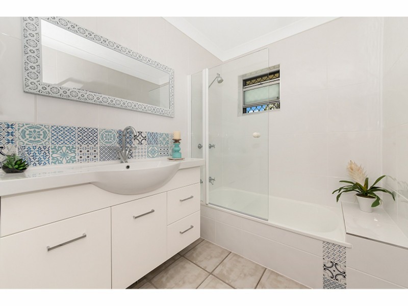 5 Brett Street, Cranbrook QLD 4814