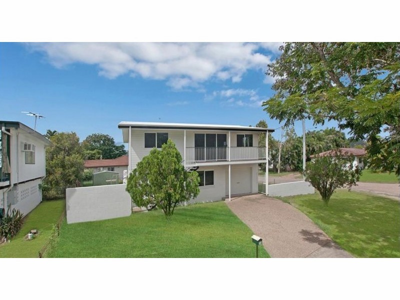 34 Albert Street, Cranbrook QLD 4814