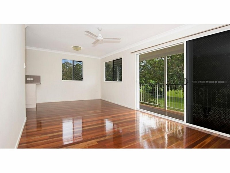 34 Albert Street, Cranbrook QLD 4814