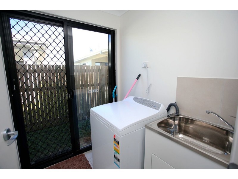 86 Willowbank Drive, Kirwan QLD 4817