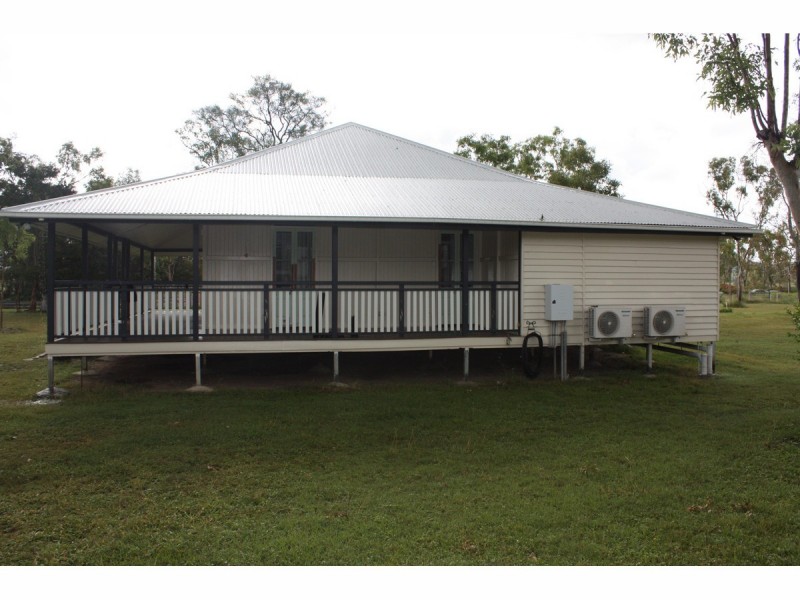 2 Hannon Court, Alligator Creek QLD 4816