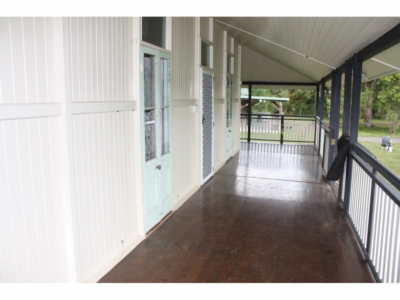 2 Hannon Court, Alligator Creek QLD 4816
