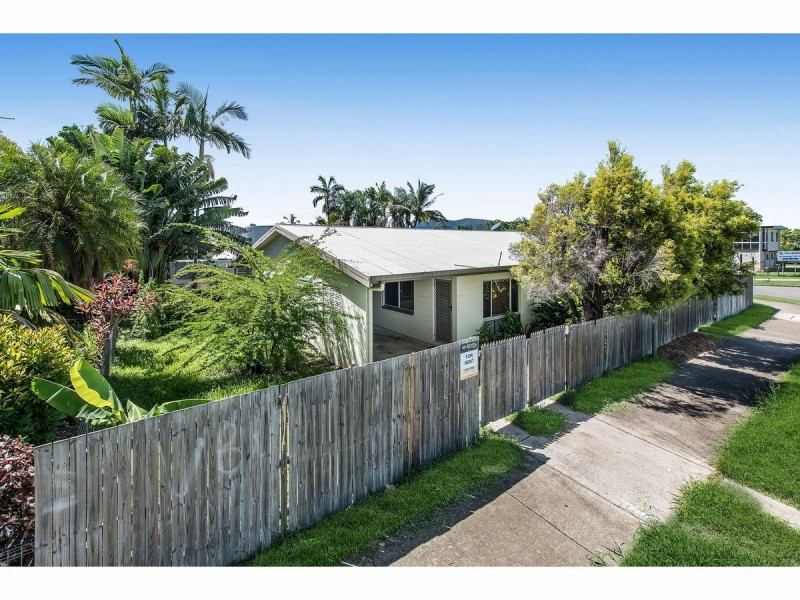 1/1 Burramugga Crescent, Kirwan QLD 4817