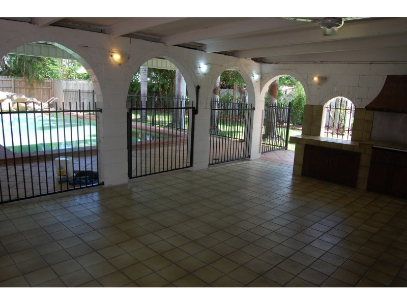 77 Charles Street, Gulliver QLD 4812