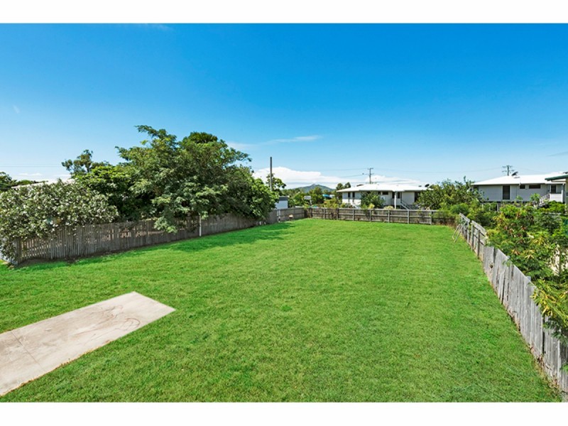 17 Biggs Street, Vincent QLD 4814