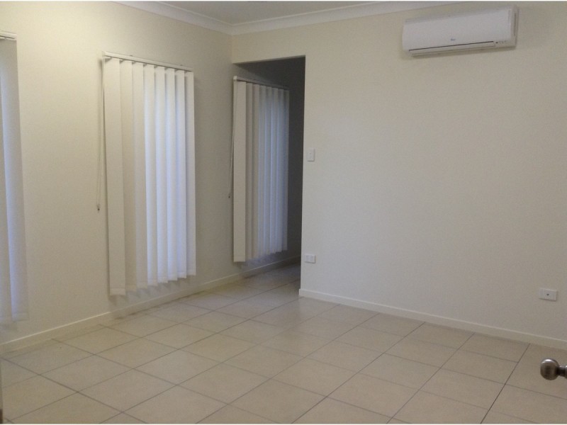 1 Benedore Street, Rasmussen QLD 4815