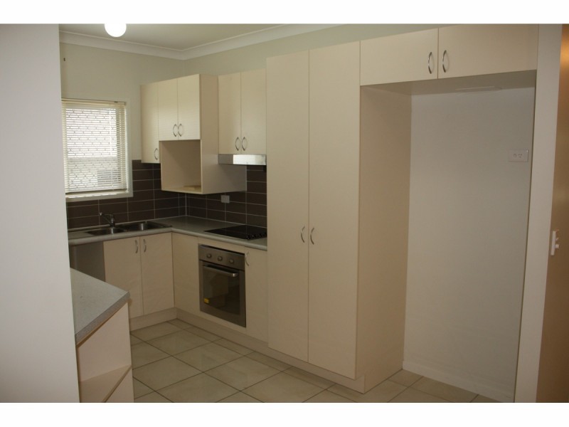 17 Yanooa Court, Bushland Beach QLD 4818