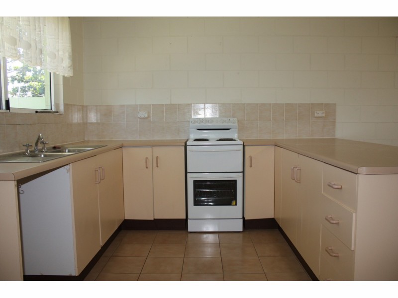 1/15 Saltbush Drive, Rasmussen QLD 4815