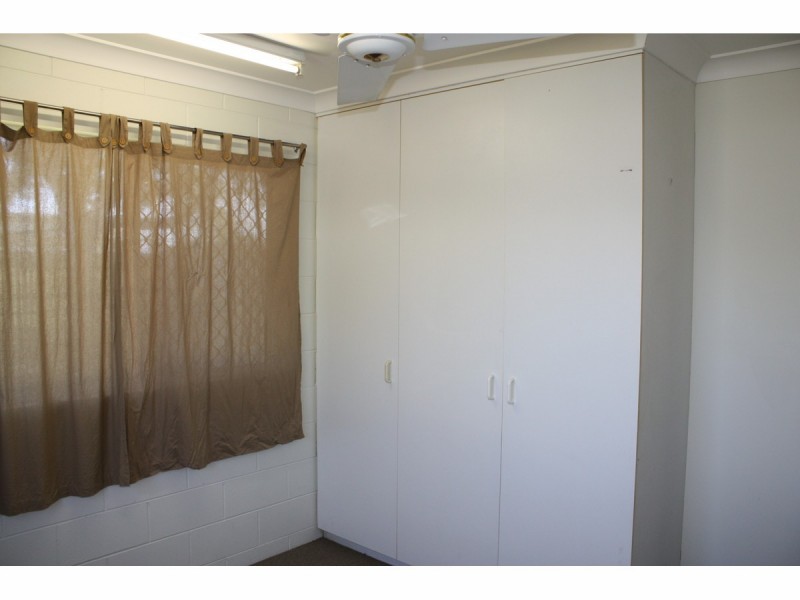 1/15 Saltbush Drive, Rasmussen QLD 4815