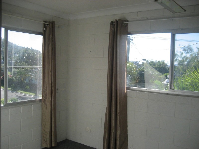 7/11 Vaughan Street, West End QLD 4810