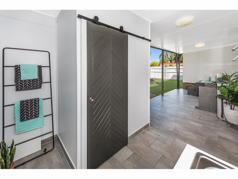 30 Bristol Street, Gulliver QLD 4812