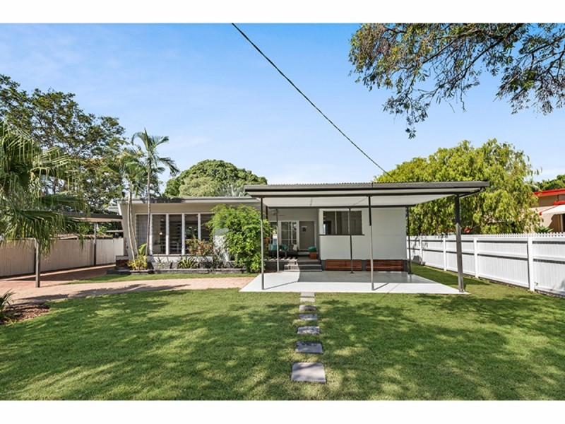 30 Bristol Street, Gulliver QLD 4812