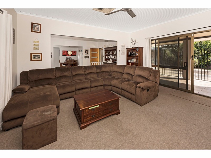 29 Winston Crescent, Kirwan QLD 4817