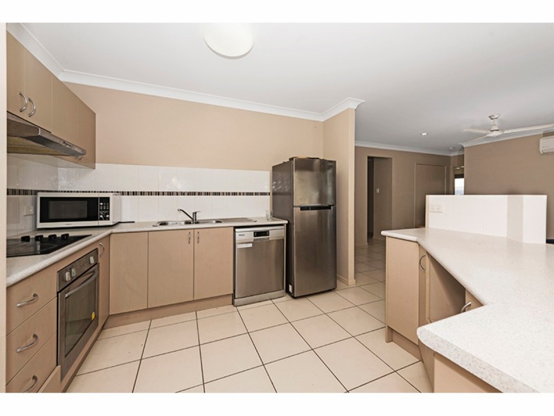 7 Lansing Street, Mount Louisa QLD 4814