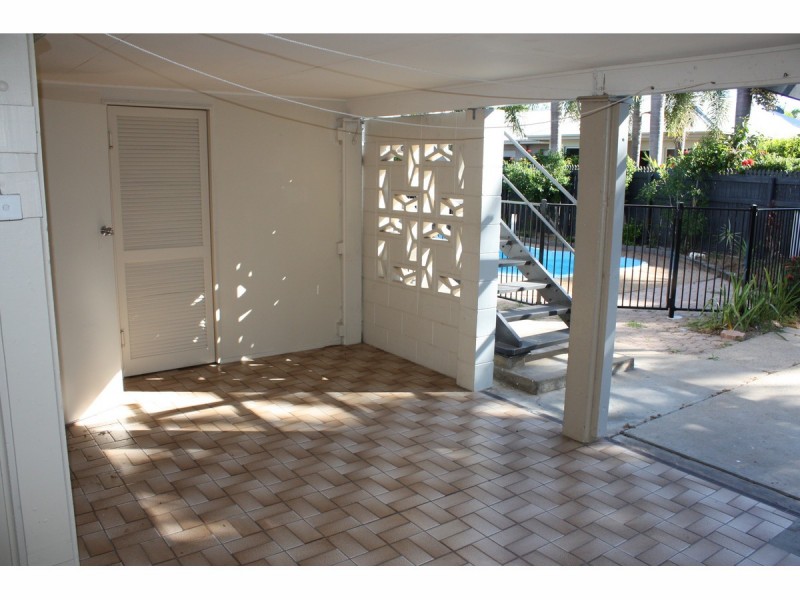 33 Pope Street, Aitkenvale QLD 4814