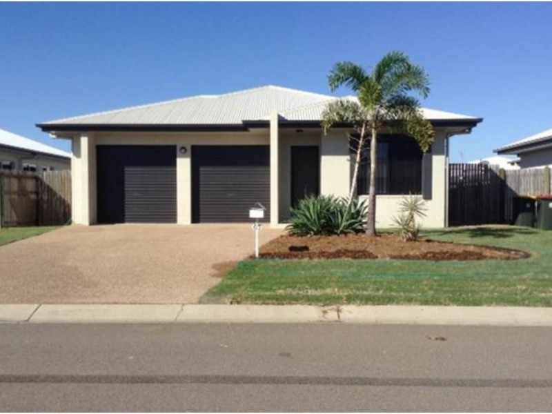 65 Derwent Circuit, Kelso QLD 4815