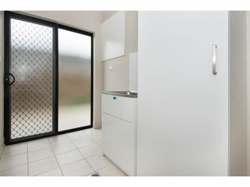4 Sorghum Street, Rasmussen QLD 4815