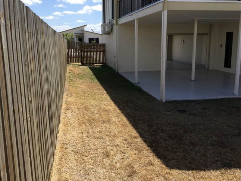 4 Sorghum Street, Rasmussen QLD 4815