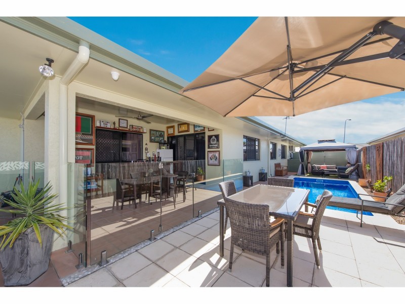 6 Cobold Court, Kirwan QLD 4817