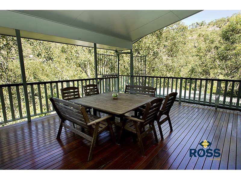 4 Bellevue Court, Wulguru QLD 4811