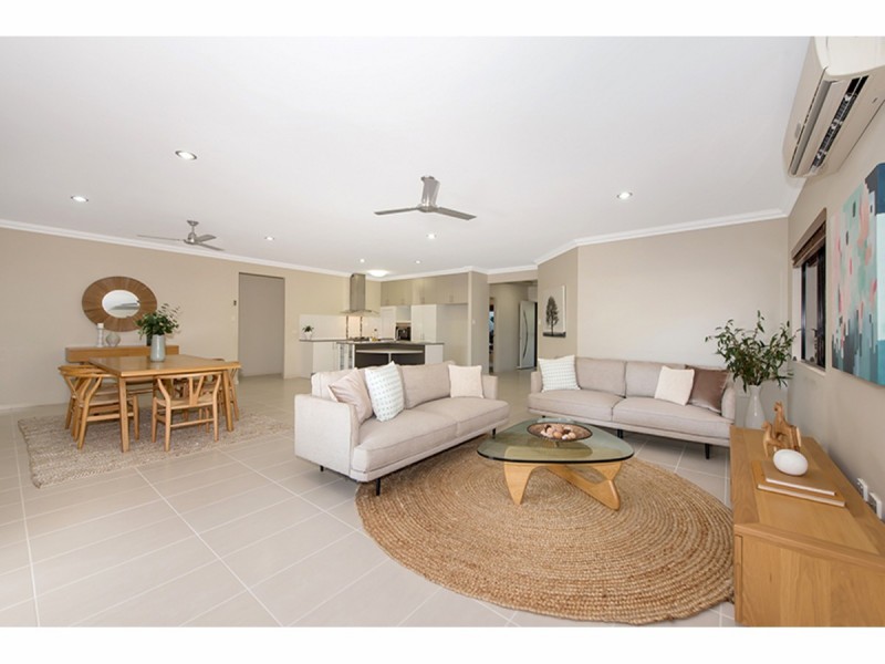 45 Guilfoyle Circuit, Kirwan QLD 4817