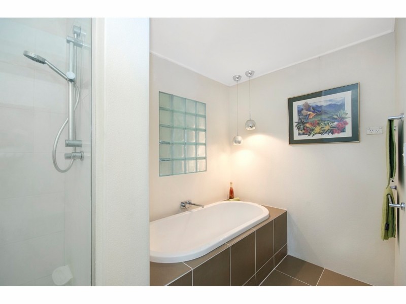 Lot 3 / 20 Duggan Drive, Alligator Creek QLD 4816