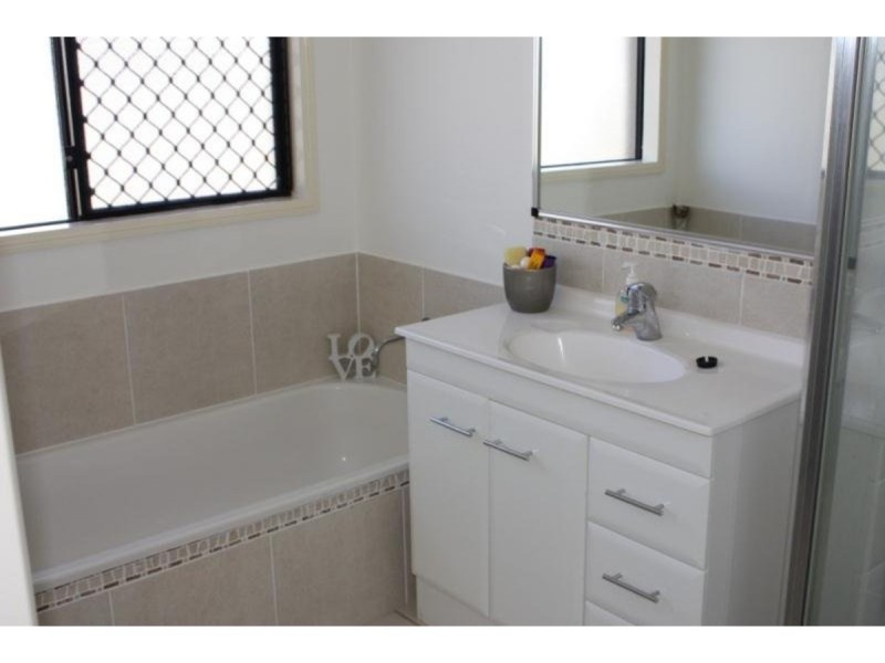 50 Brenton Circuit, Deeragun QLD 4818