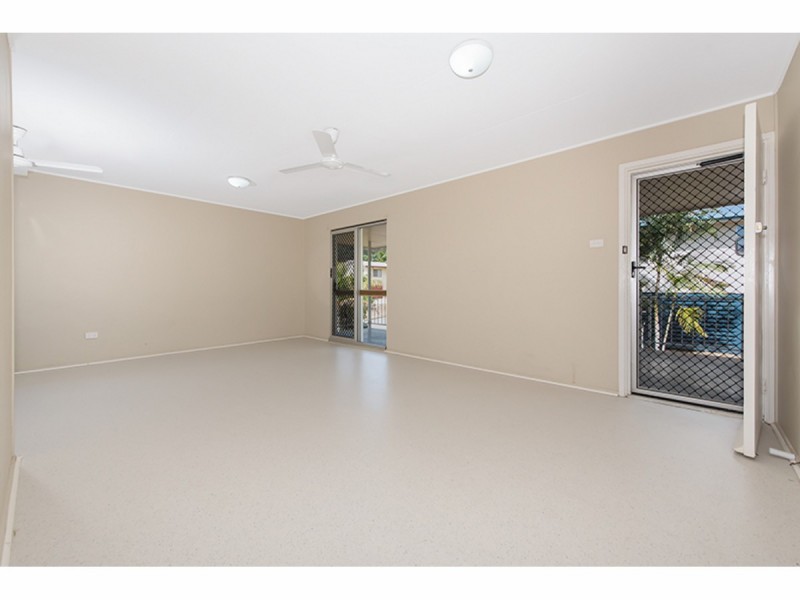 15 Bullock Street, Wulguru QLD 4811