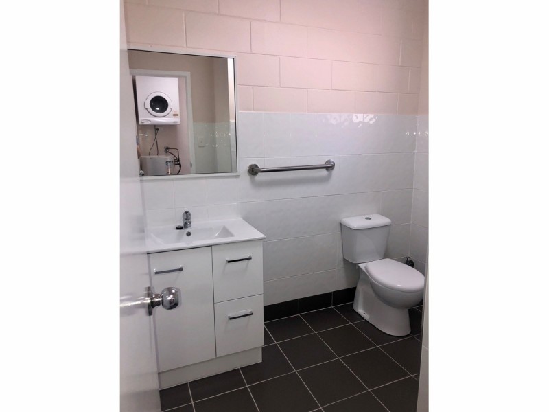 6/18 Roberts Street, Hermit Park QLD 4812