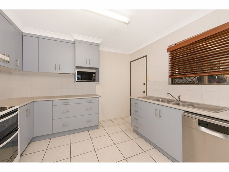 7 Canyon Court, Mount Louisa QLD 4814