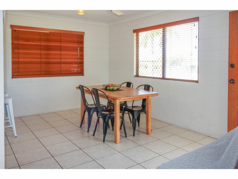 7 Canyon Court, Mount Louisa QLD 4814