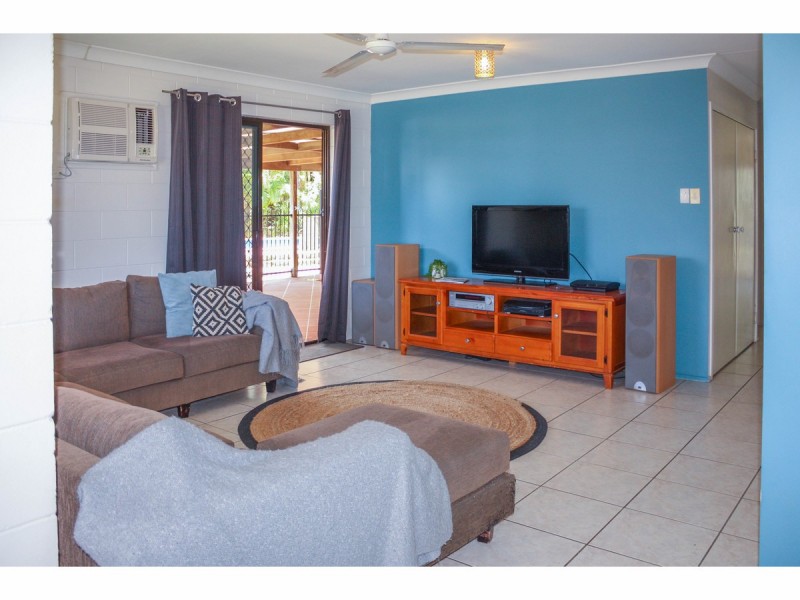 7 Canyon Court, Mount Louisa QLD 4814