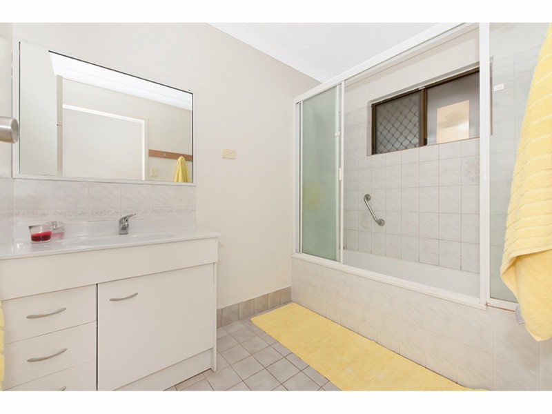 7 Canyon Court, Mount Louisa QLD 4814