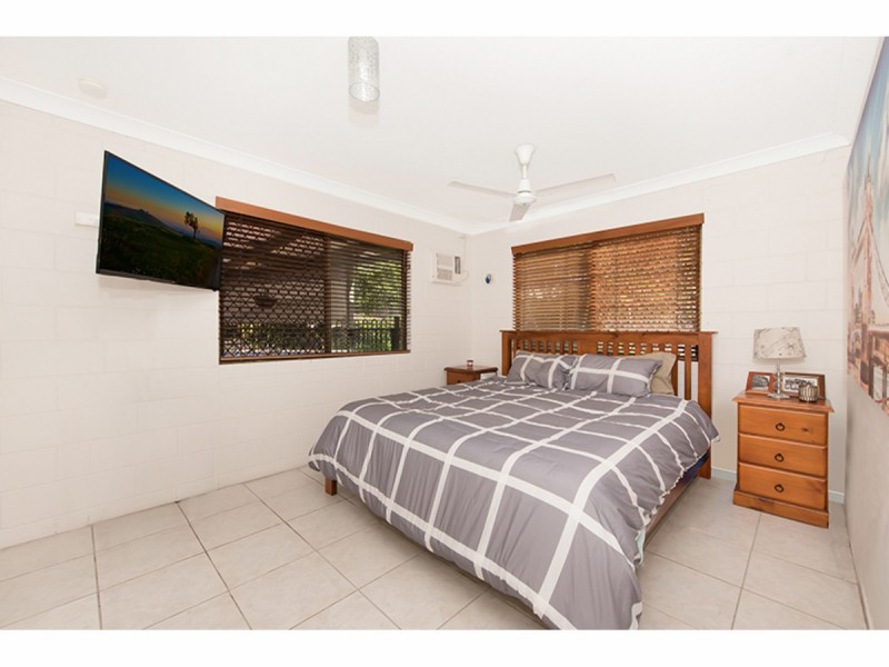 7 Canyon Court, Mount Louisa QLD 4814