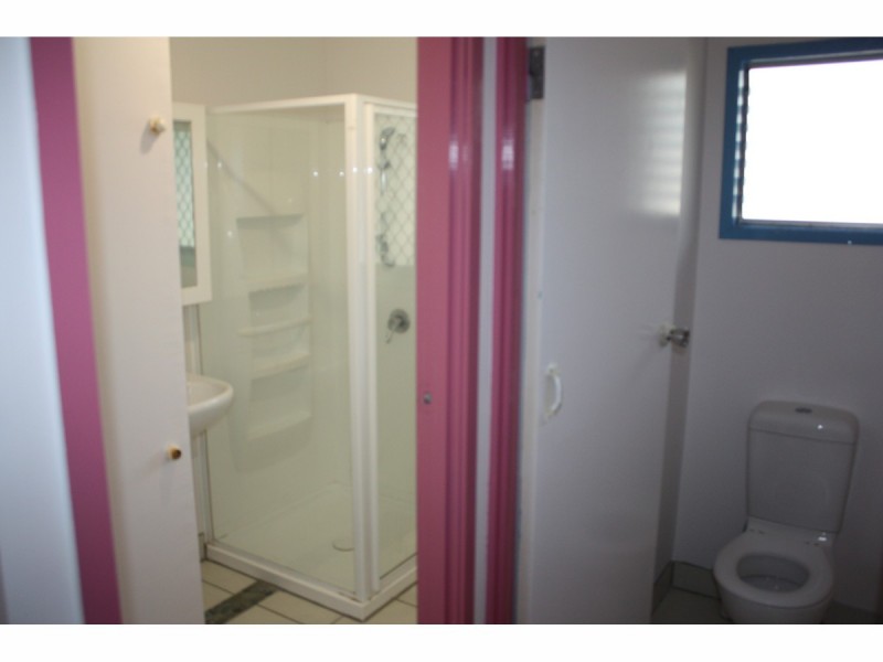 10 Bryant Street, Cranbrook QLD 4814