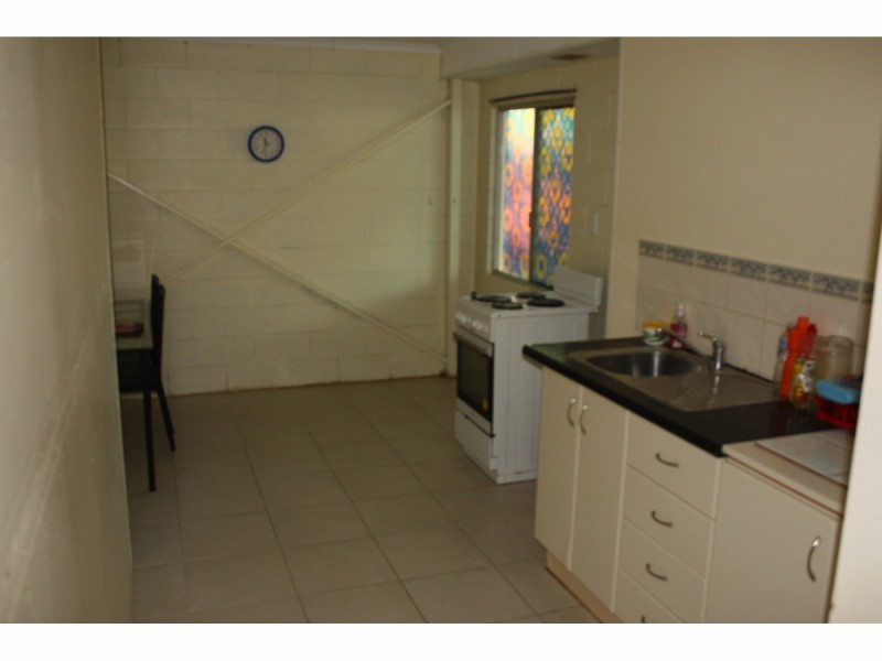 10 Bryant Street, Cranbrook QLD 4814