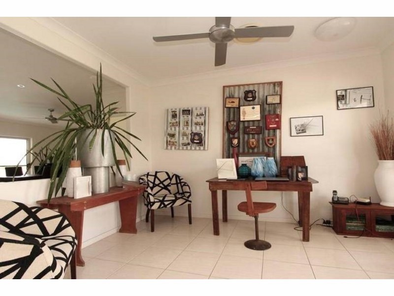 6 Bronco Court, Kelso QLD 4815