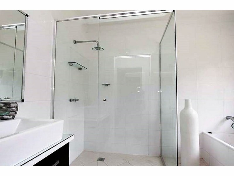 6 Bronco Court, Kelso QLD 4815